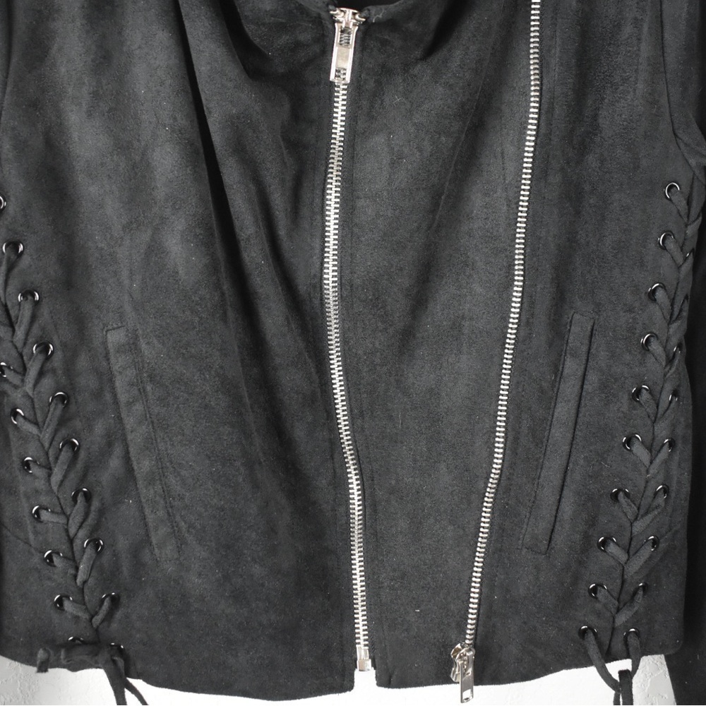 Olivaceous Black Faux Suede Lace Up Moto Jacket Women's Size M - Picture 2 of 10
